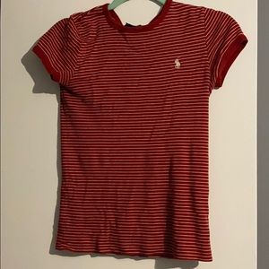 I’m selling because i no longer wear this shirt